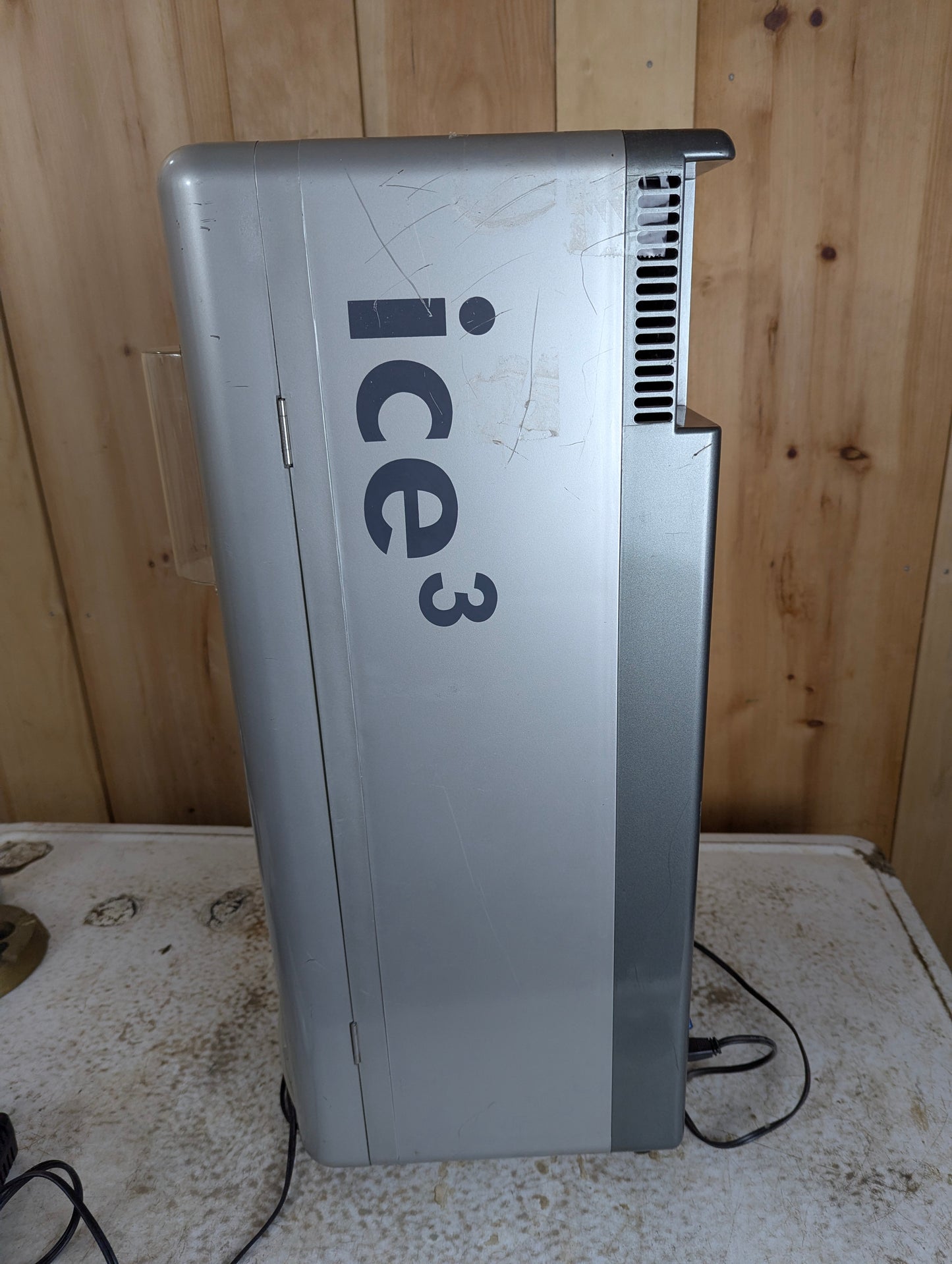 Ice 3 Personal Vending Machine