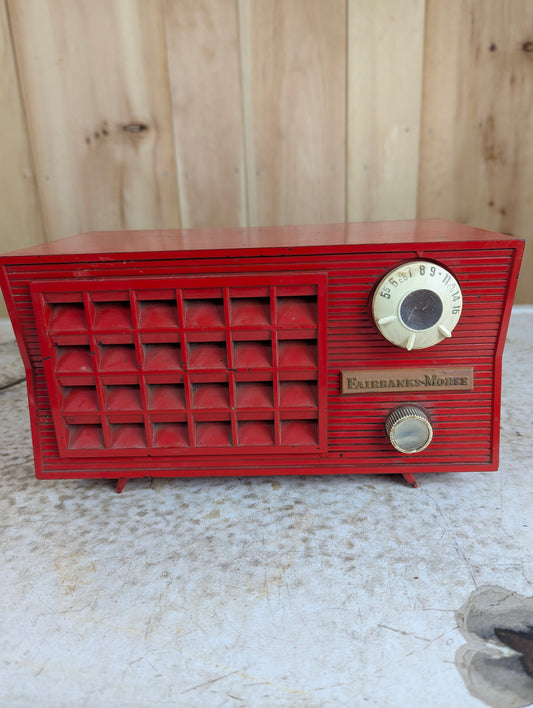 Vintage Fairbanks Morse AM Radio Model #55R35