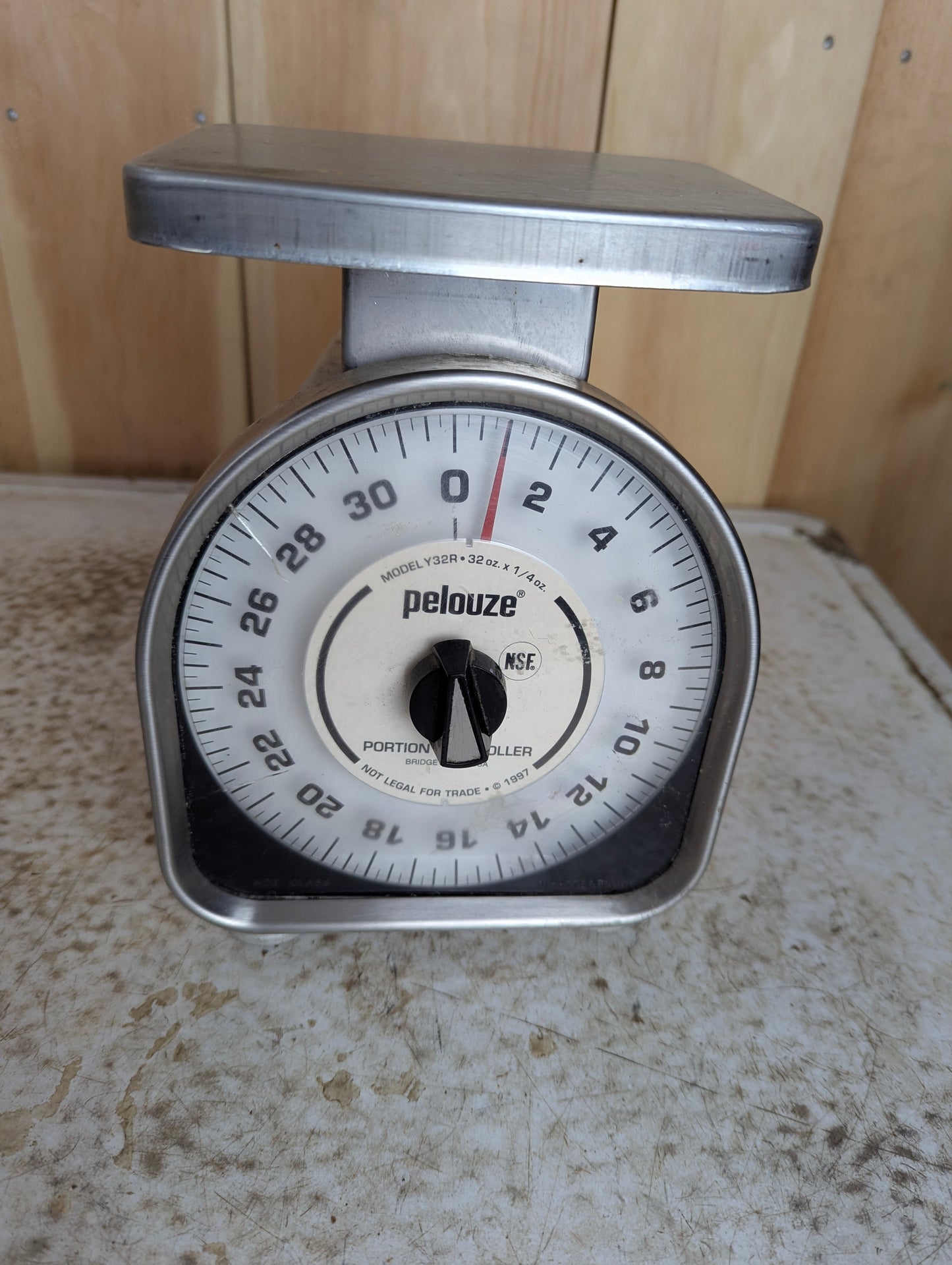 Pelouze Kitchen Scale Model Y32R