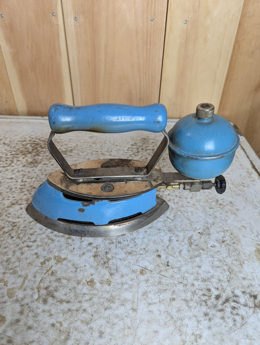 1930’s Vintage Coleman Insta Light Gas Powered Iron Model 4A