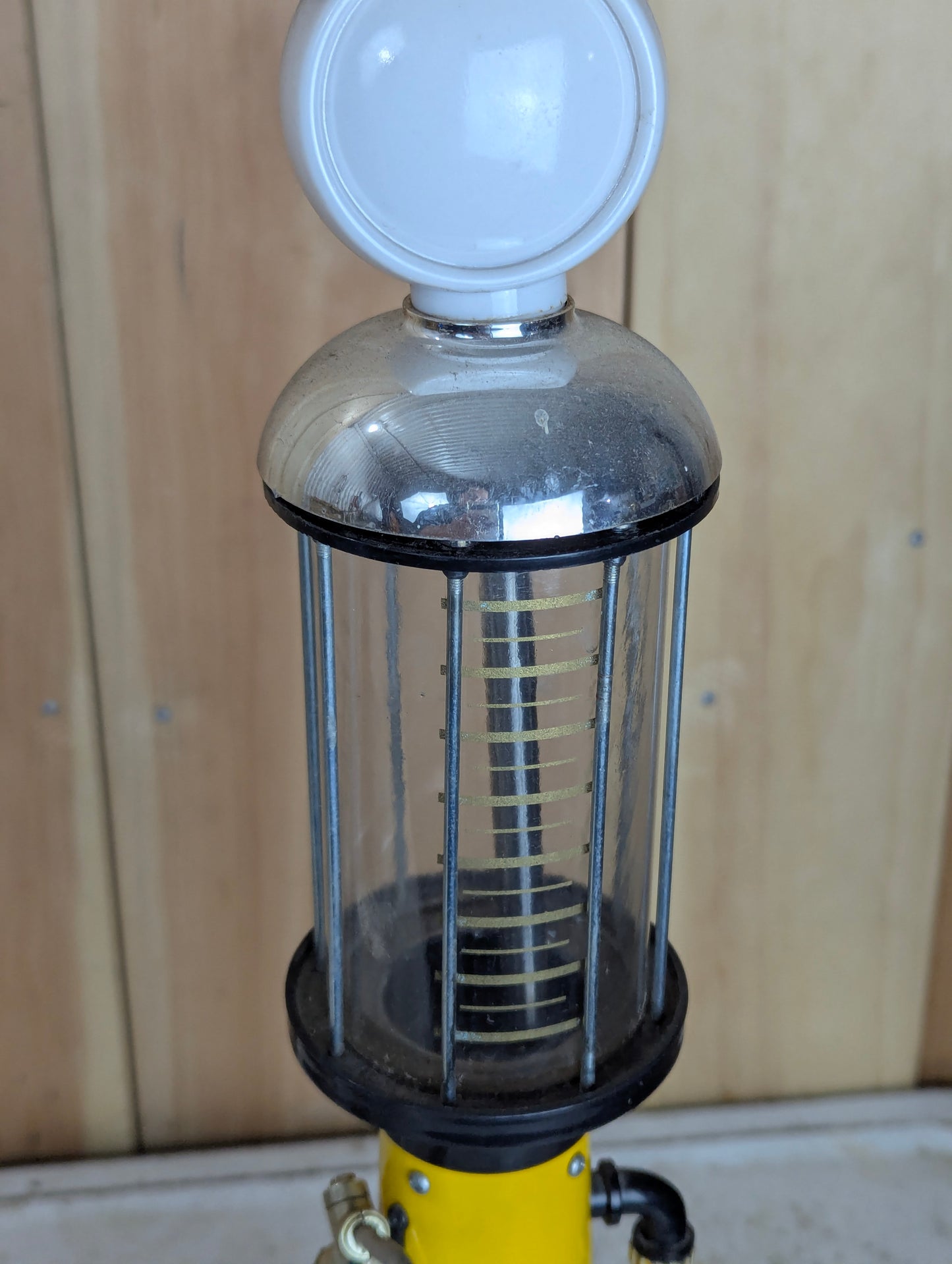 Replica Atlantic White Flash Gas Pump Drink Dispenser