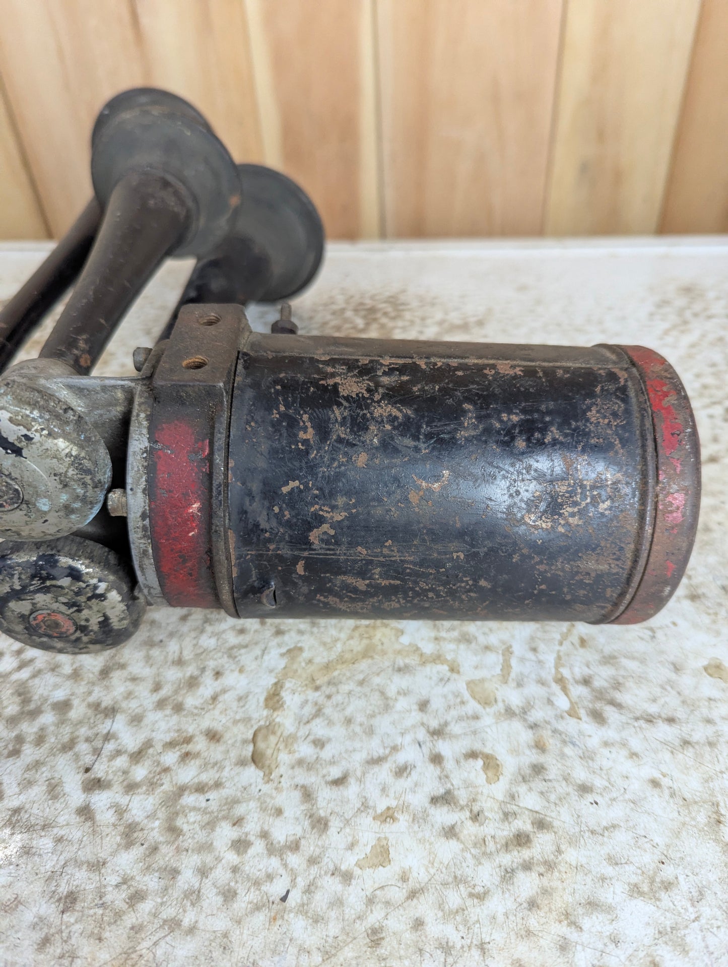 Vintage Sparton Chime-Bugle Triple Horn