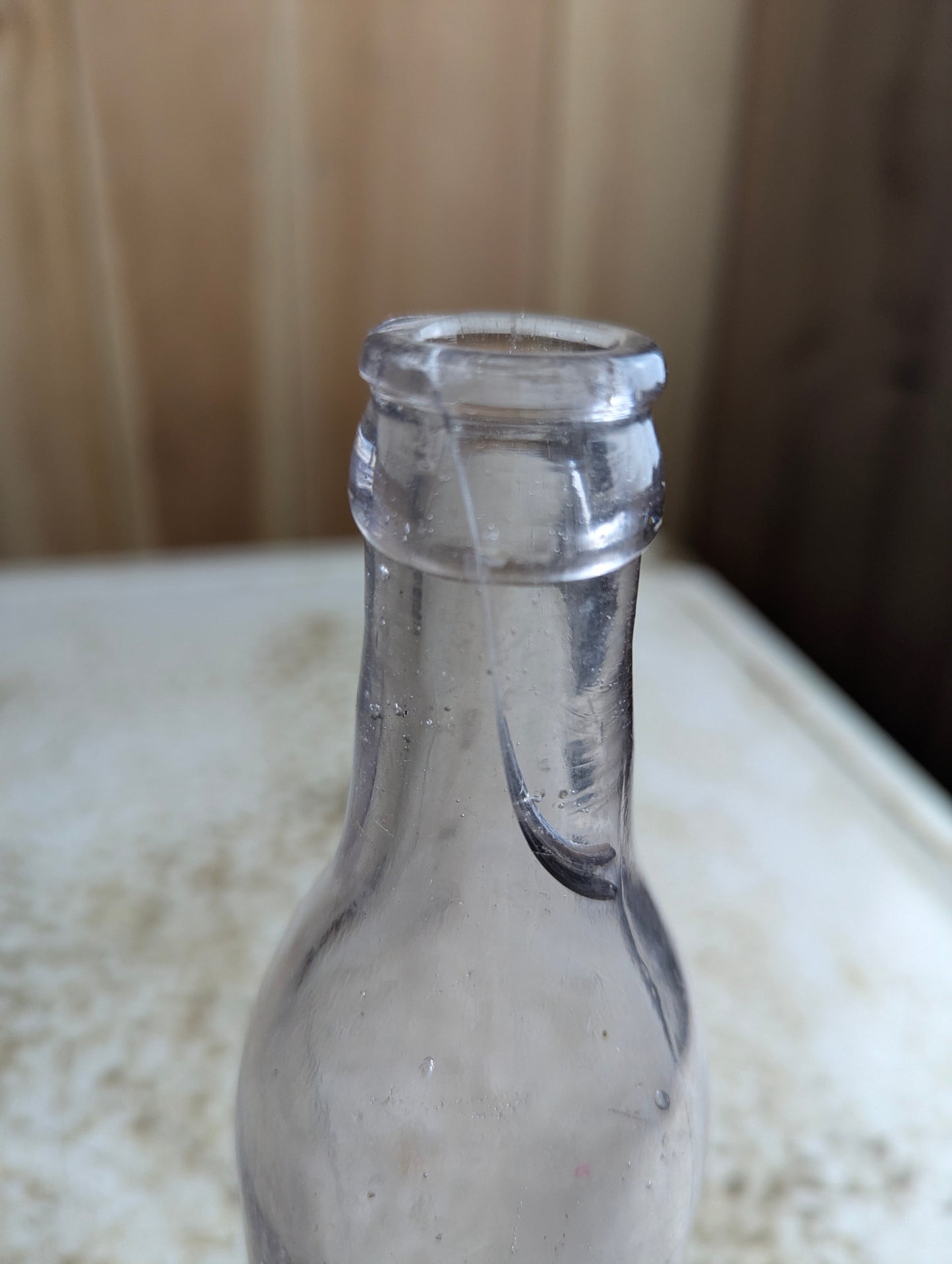 Niagra Falls Bottling Works Antique Embossed Amethyst Maganese Glass Soda Bottle