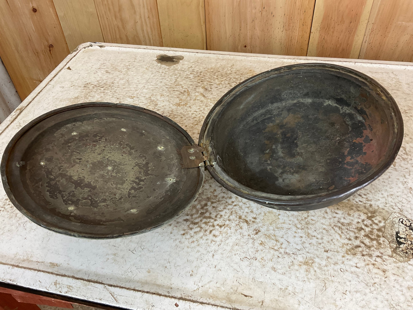 Antique Copper Bed Warming Pan (no wooden handle) - view 5