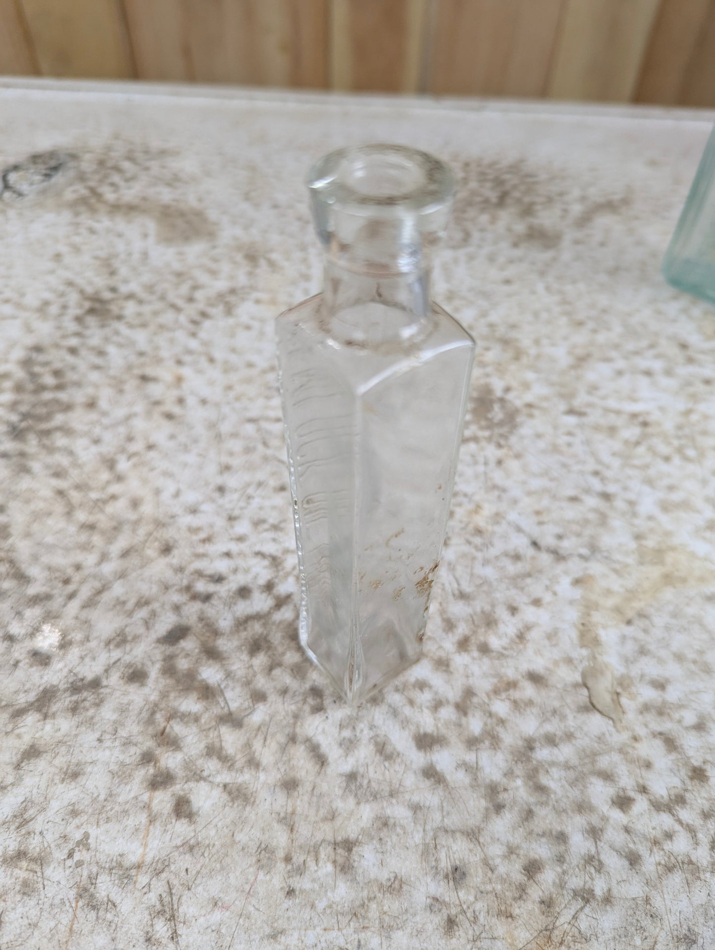 Antique Hemlock Oil Liniment Montreal Glass Bottle - view 3