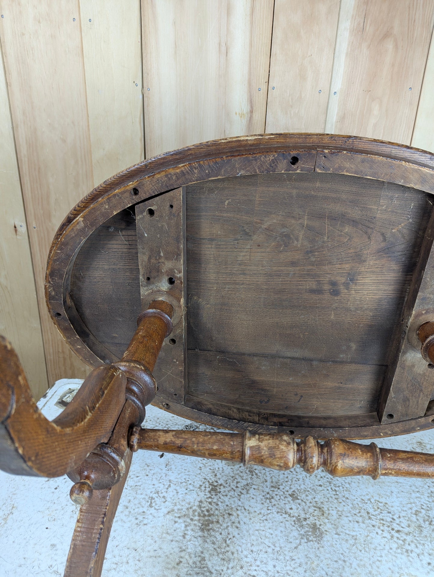 Antique Oval Oak Coffee Table - view 7