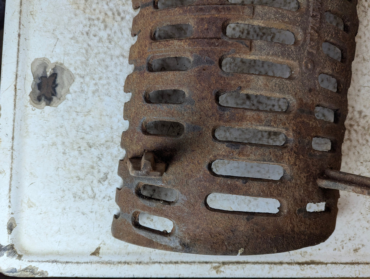 Cast iron Fireplace Grate - view 8