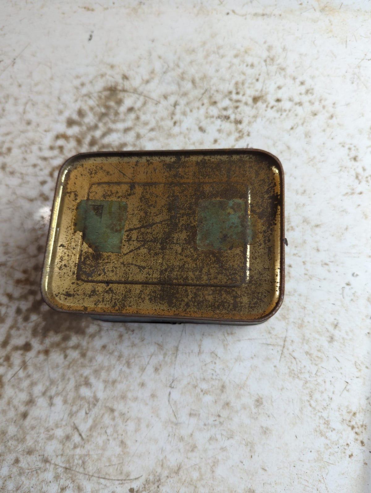 Antique Edgeworth Extra Plug Slice Tobacco Tin Larus & Bro Richmond VA