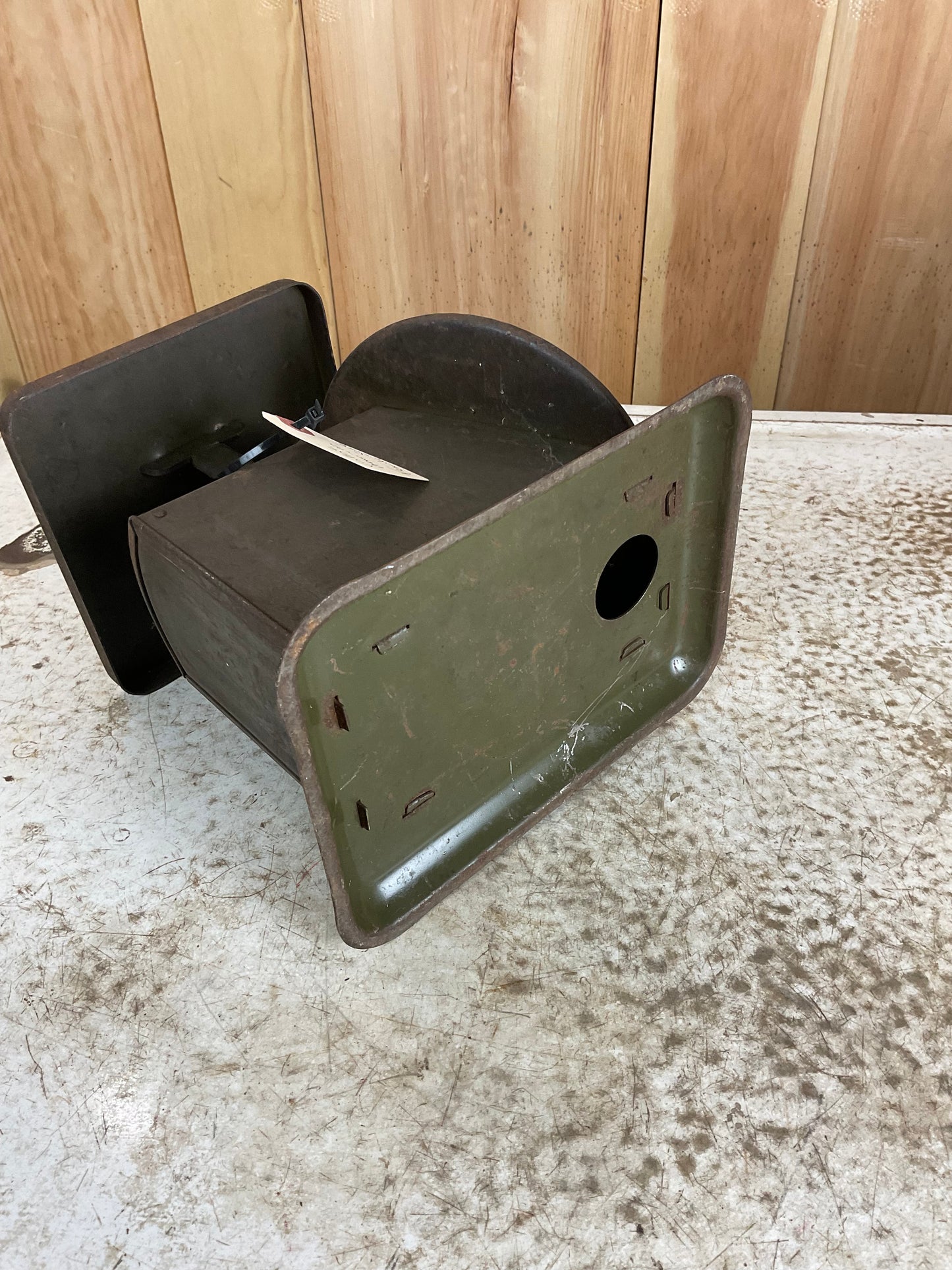 Vintage American Family Scale - view 6