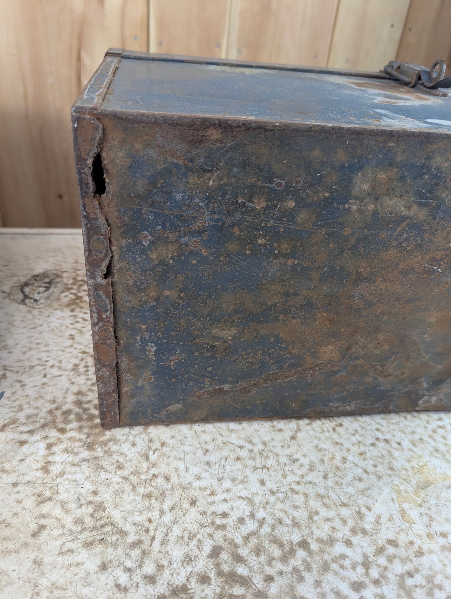 Vintage Blue Metal Toolbox with Caddy - Rusted - view 11