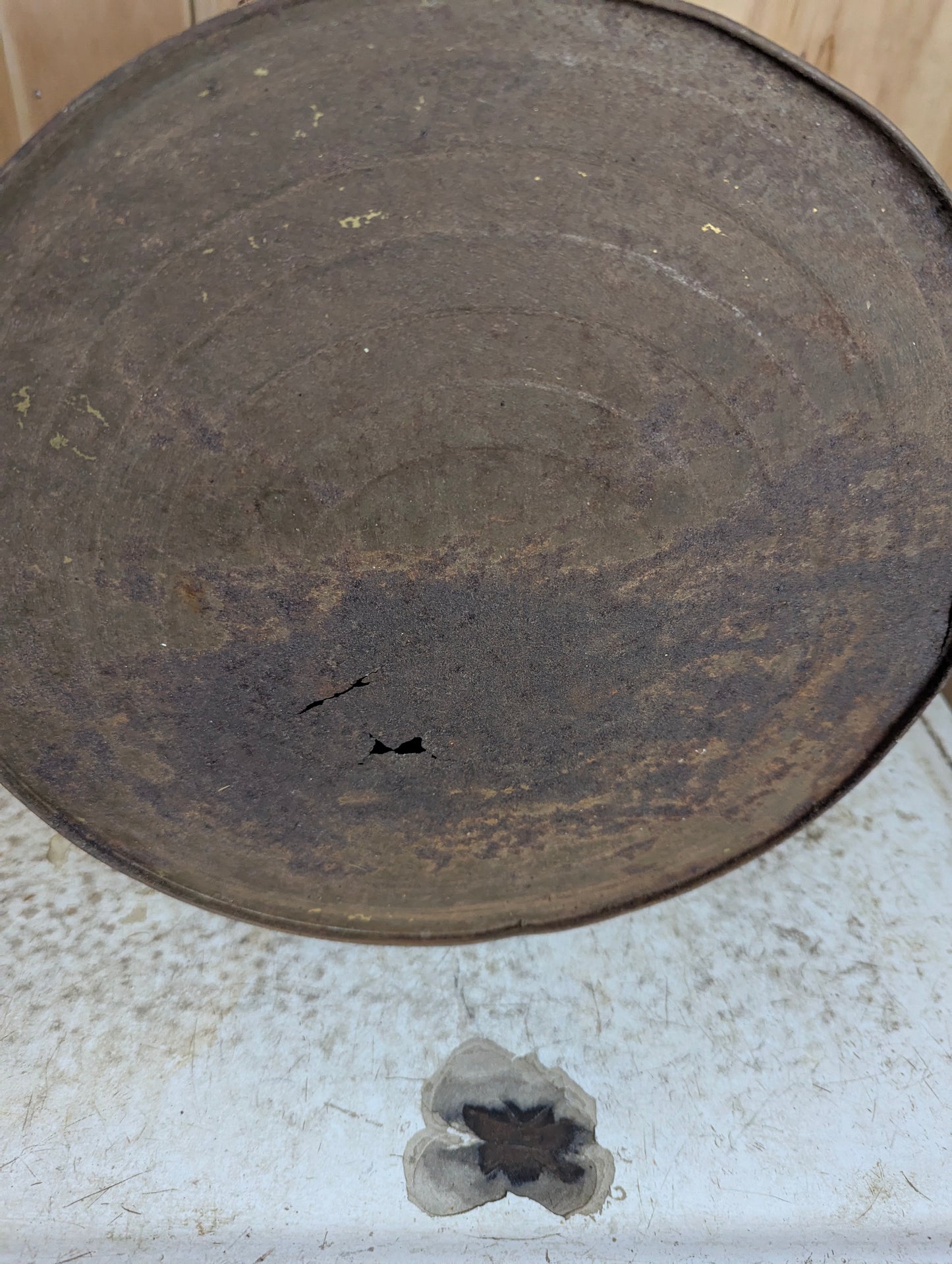 Vintage Charles Chips 3 Lb Chip Tin with Lid - view 6