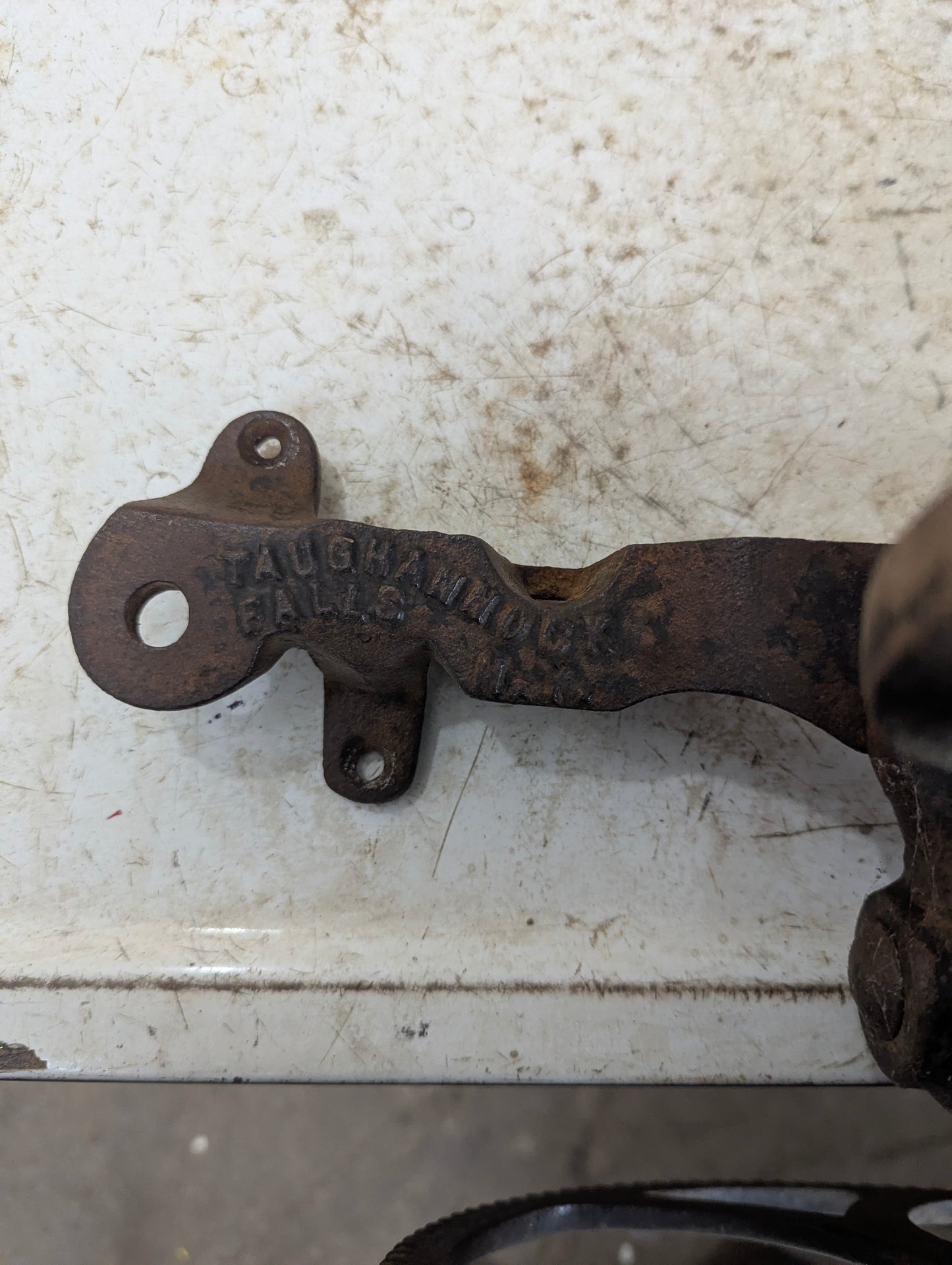 Vintage Hand Cranked Grinders - view 12