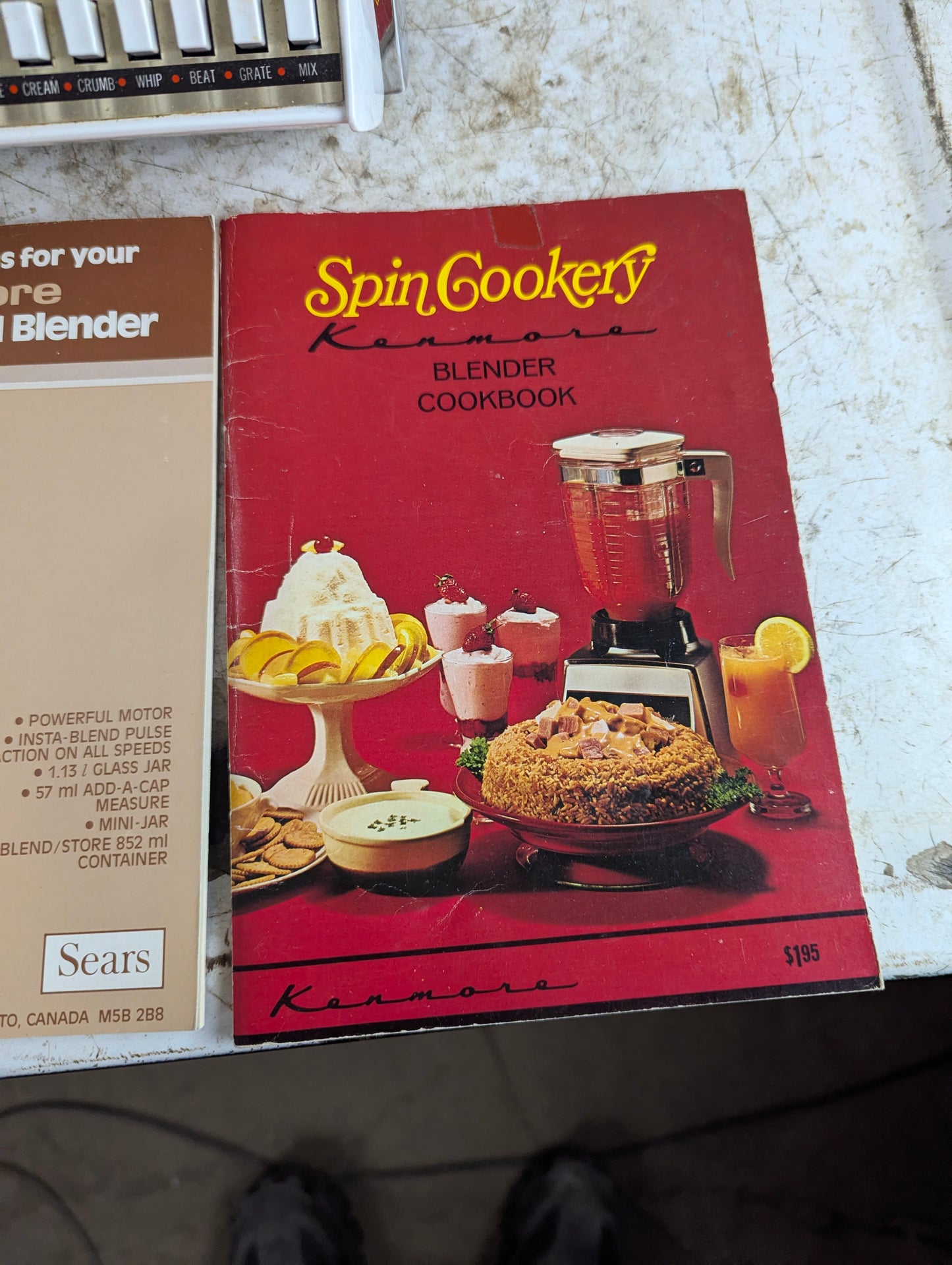 Vintage Kenmore 16 Speed Blender - view 5