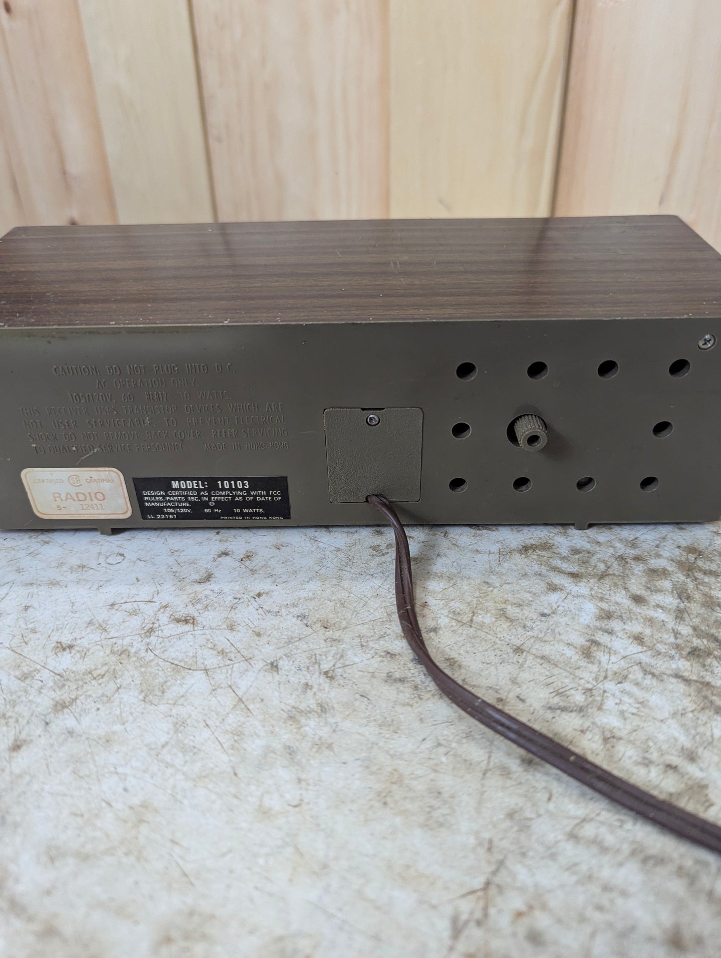 Vintage Sears Clock AM Radio - view 5