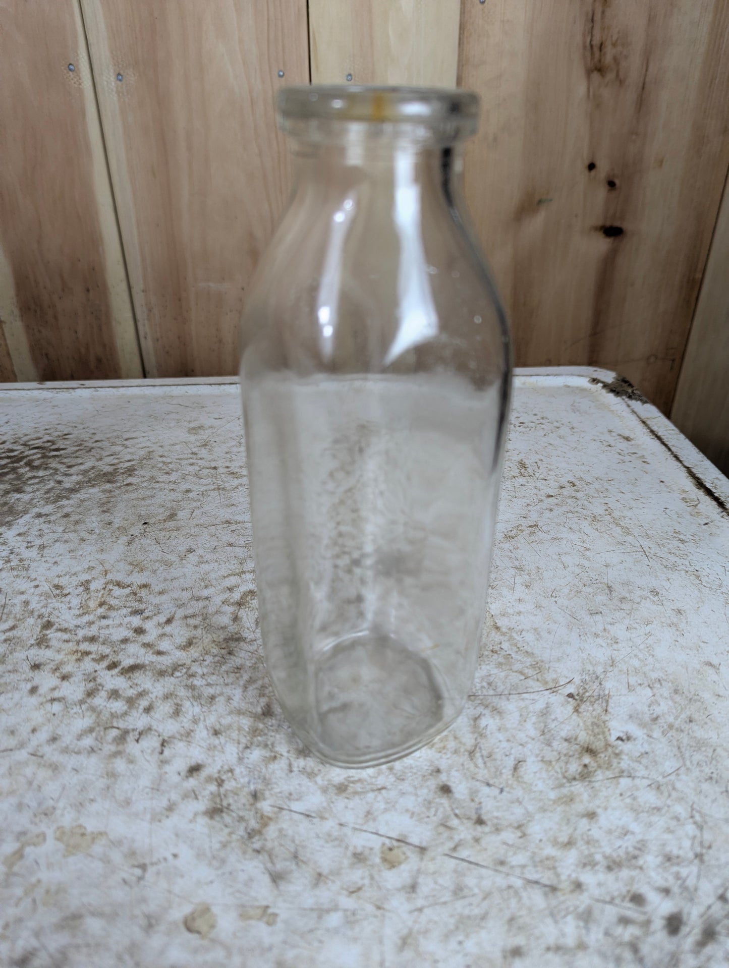 Vintage Unmarked 1-Pint Dairy Milk Bottle - view 2