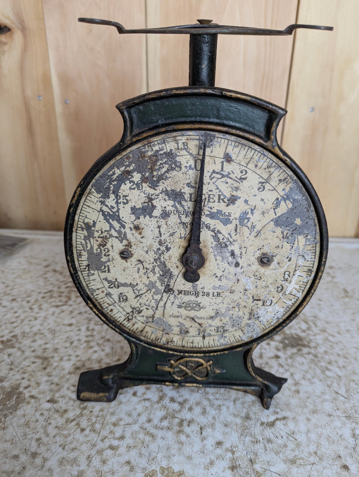 Vintage and antique scales for sale in Canada – kitchen, postal and industrial scales at KG Novelties Wooler Ontario