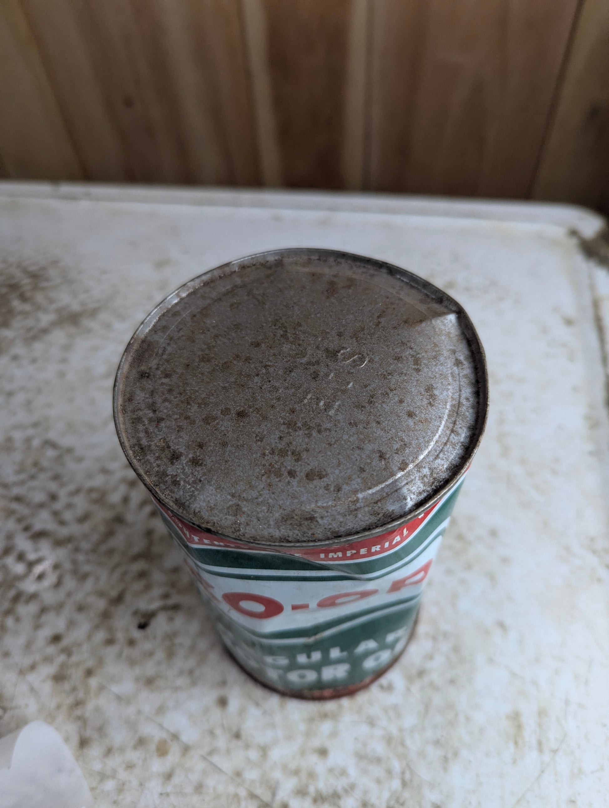 Vintage Co-Op Regular Quart Motor Oil Can