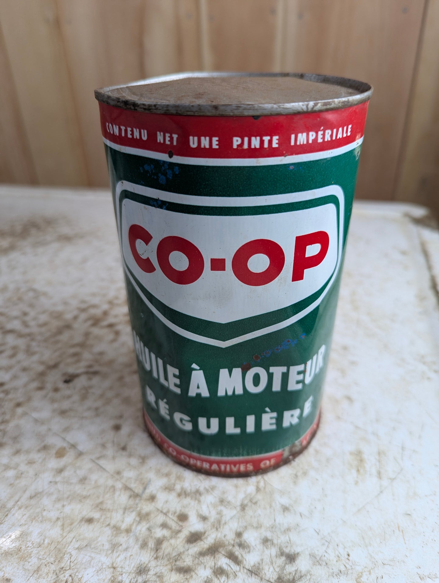 Vintage Co-Op Regular Quart Motor Oil Can