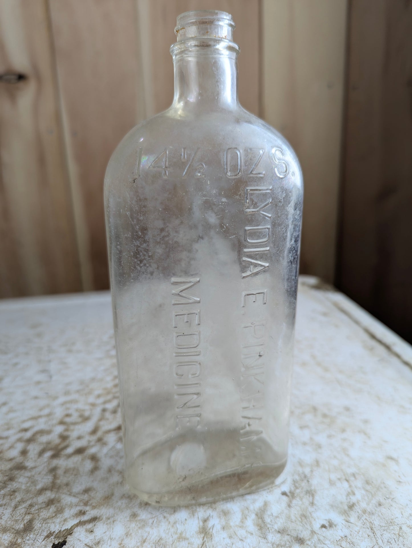 Antique Lydia E. Pinkham's Vegetable Compound Patent Medicine Bottle with Screw Top 14.5oz