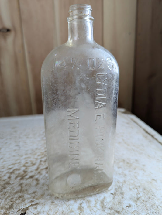 Antique Lydia E. Pinkham's Vegetable Compound Patent Medicine Bottle with Screw Top 14.5oz