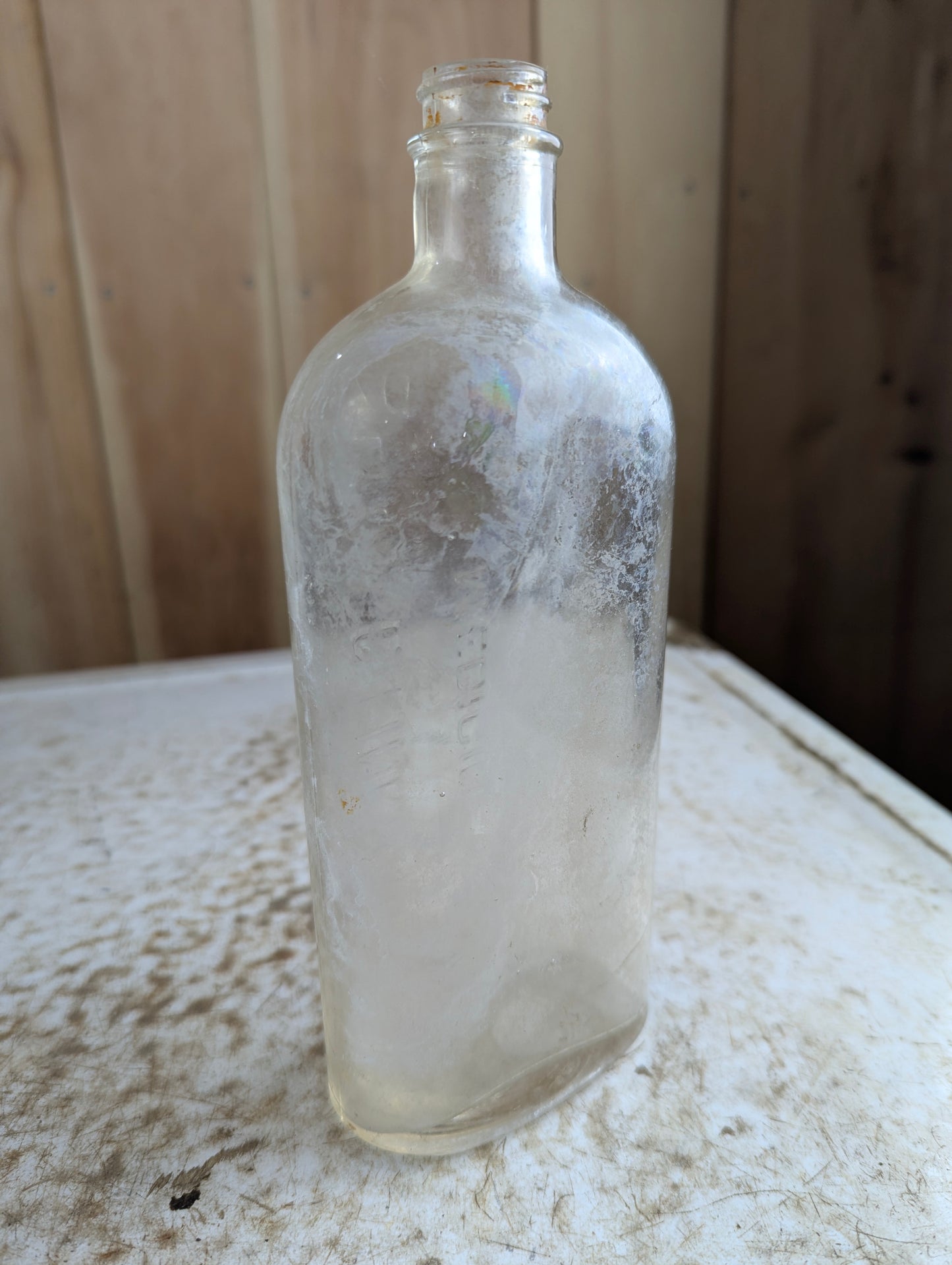 Antique Lydia E. Pinkham's Vegetable Compound Patent Medicine Bottle with Screw Top 14.5oz