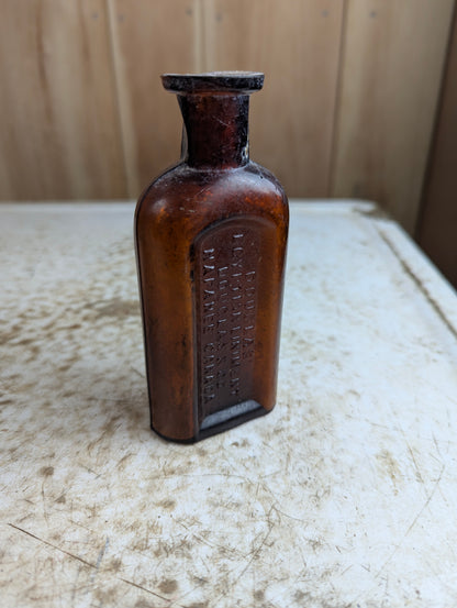 Antique Douglas Egyptian Liniment Patent Medicine Amber Glass Bottle Napanee - Chipped Lip