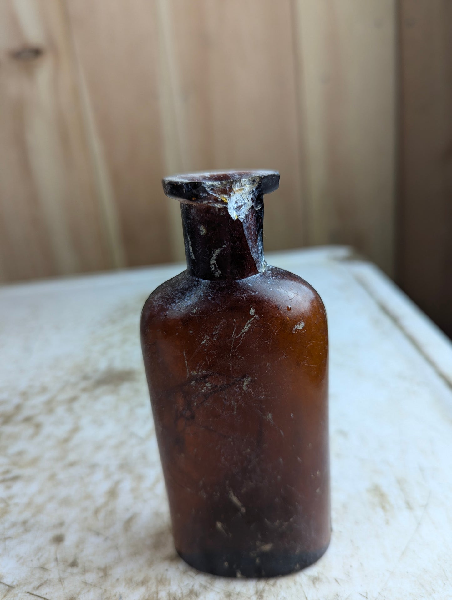 Antique Douglas Egyptian Liniment Patent Medicine Amber Glass Bottle Napanee - Chipped Lip