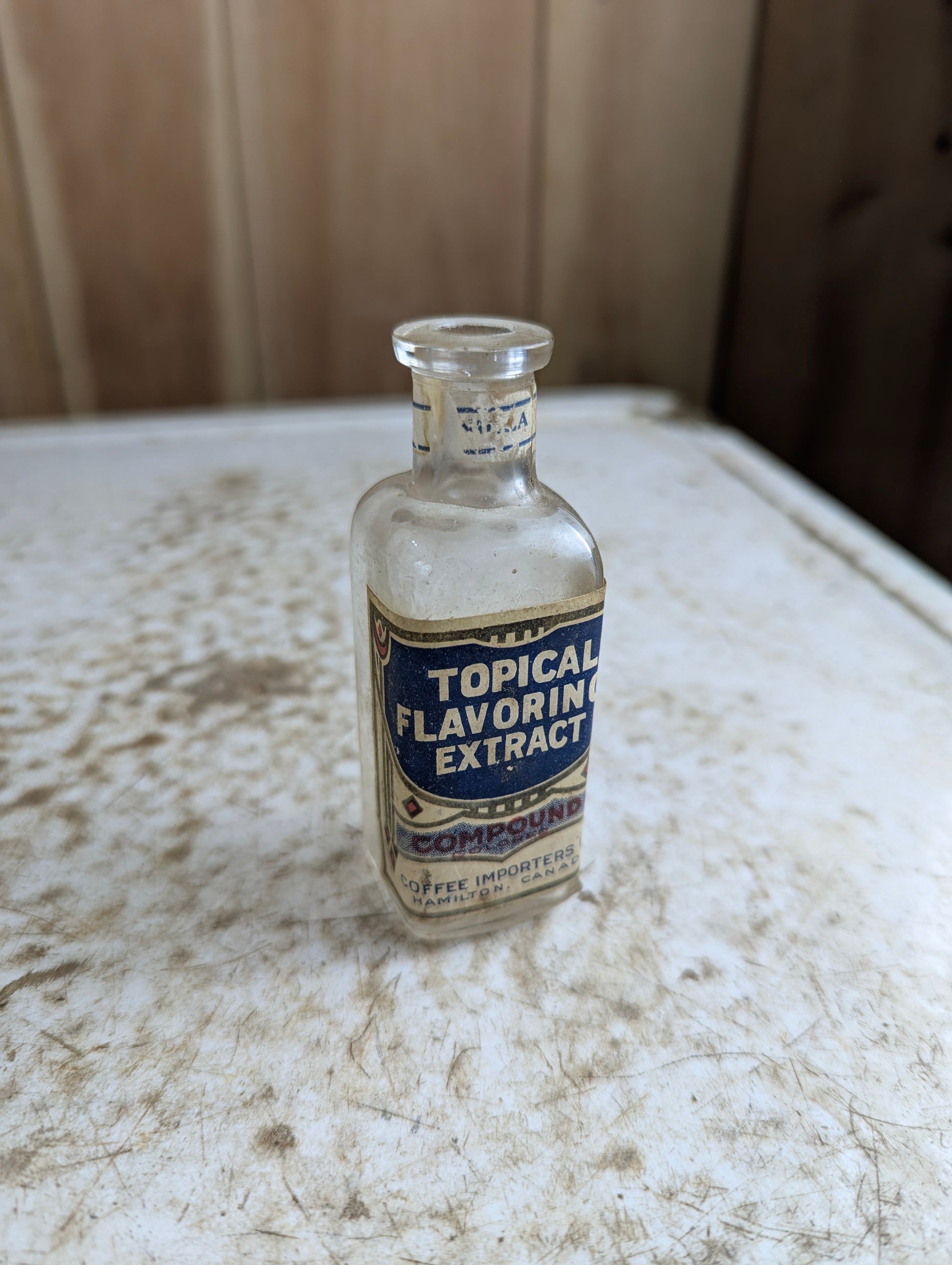 Antique Topical Flavoring Extract Coffee Importers Hamilton Bottle with Original Label