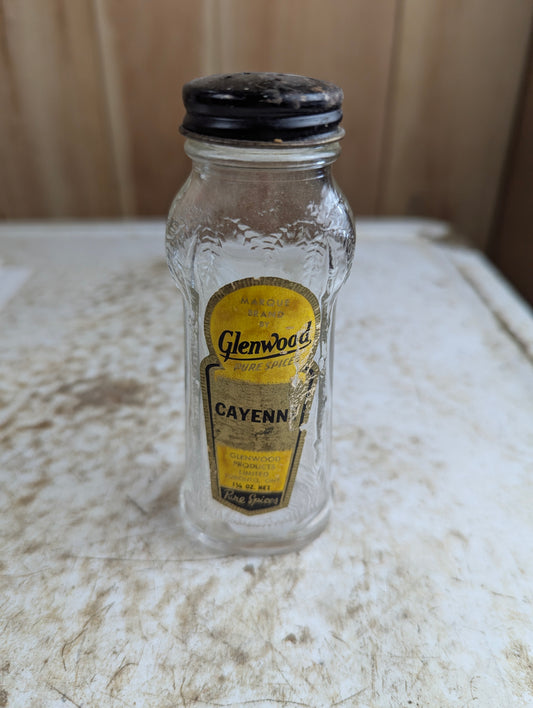 Vintage Glenwood 1.25oz Cayenne Spice Bottle with Original Label and Cap