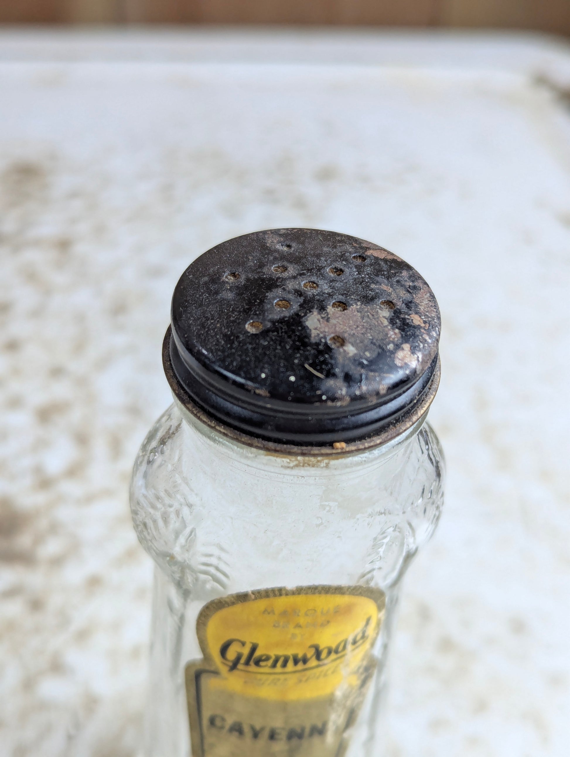 Vintage Glenwood 1.25oz Cayenne Spice Bottle with Original Label and Cap