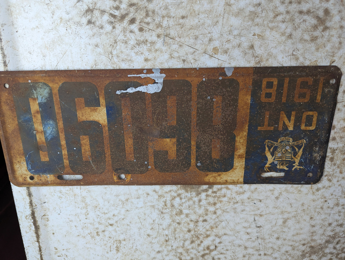 Antique 1918 Ontario License Plate