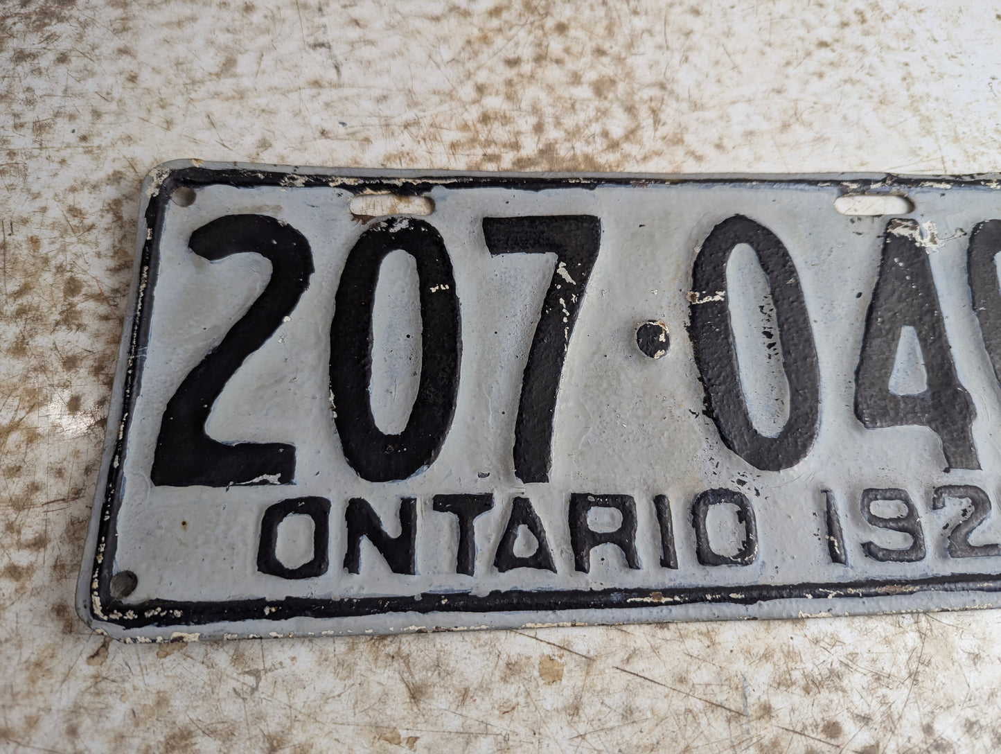 1929 Ontario License Plate