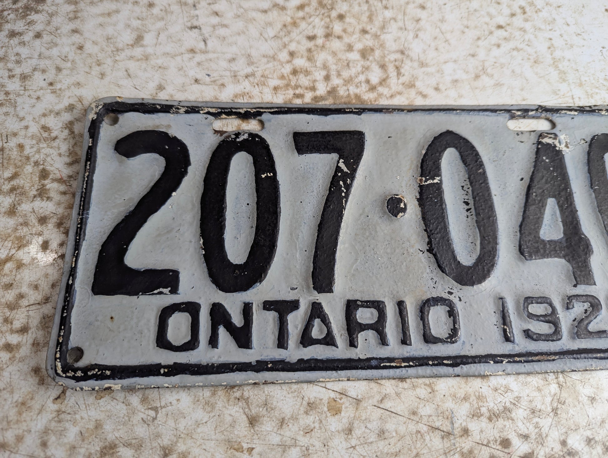 1929 Ontario License Plate