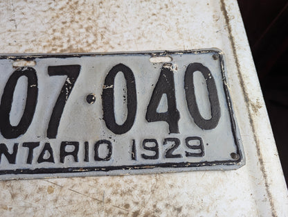 1929 Ontario License Plate