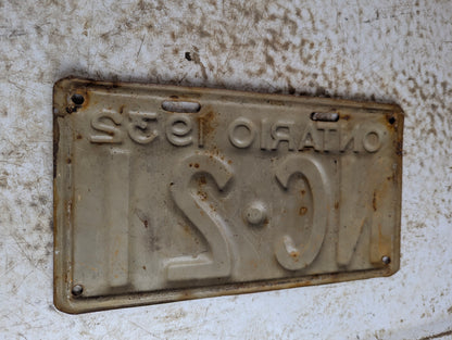 1932 Ontario License Plate