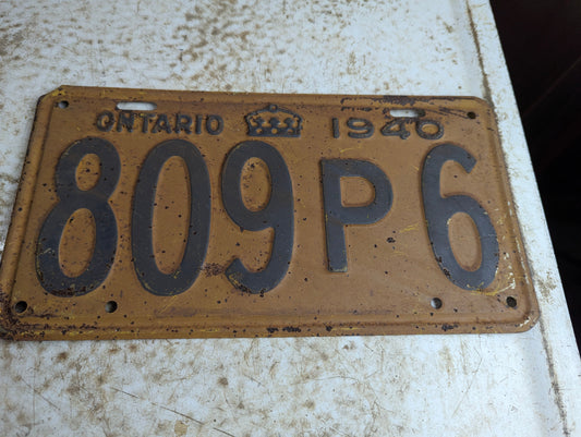 1940 WW2-era Ontario License Plate