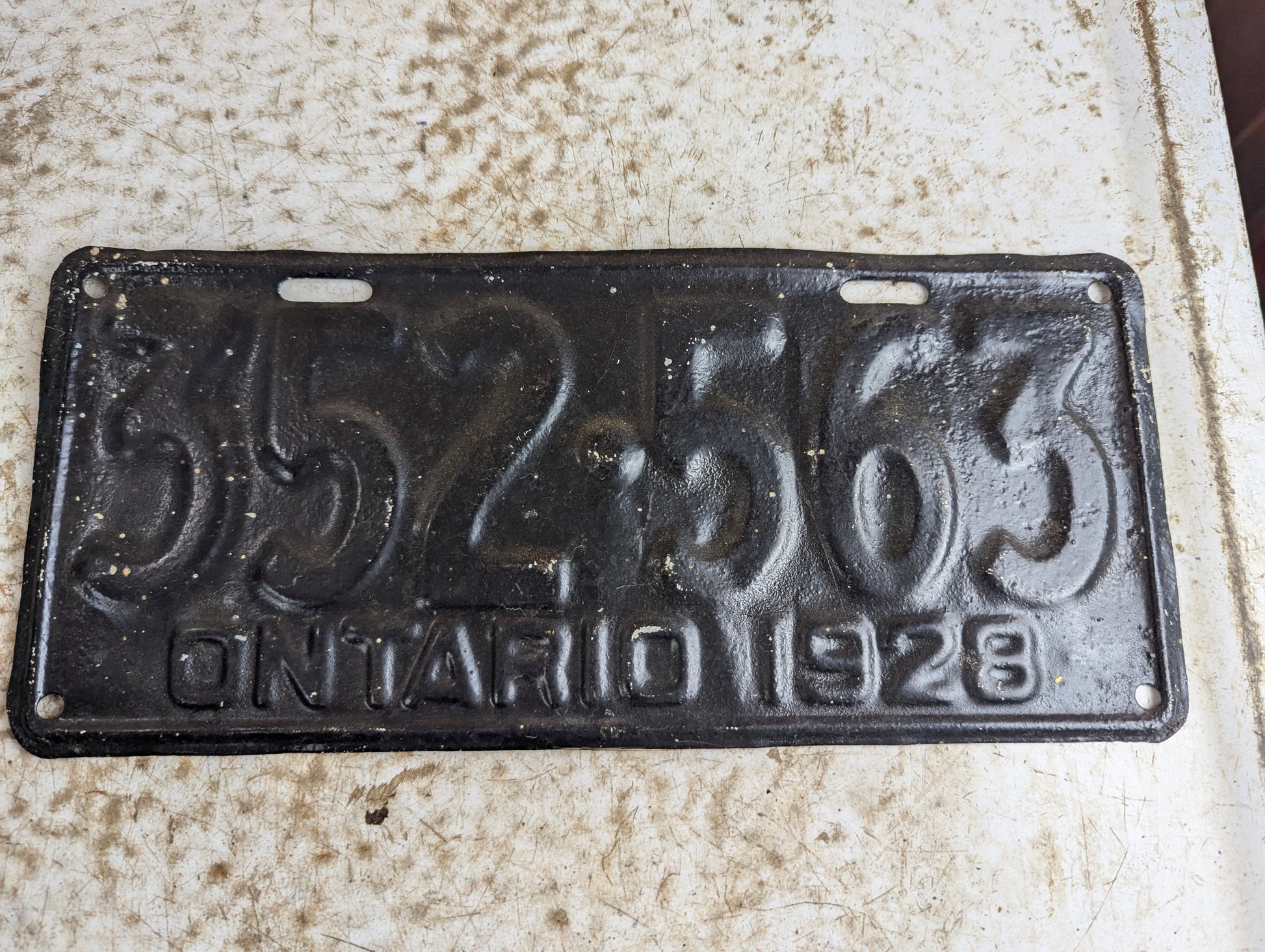 1928 Ontario License Plate