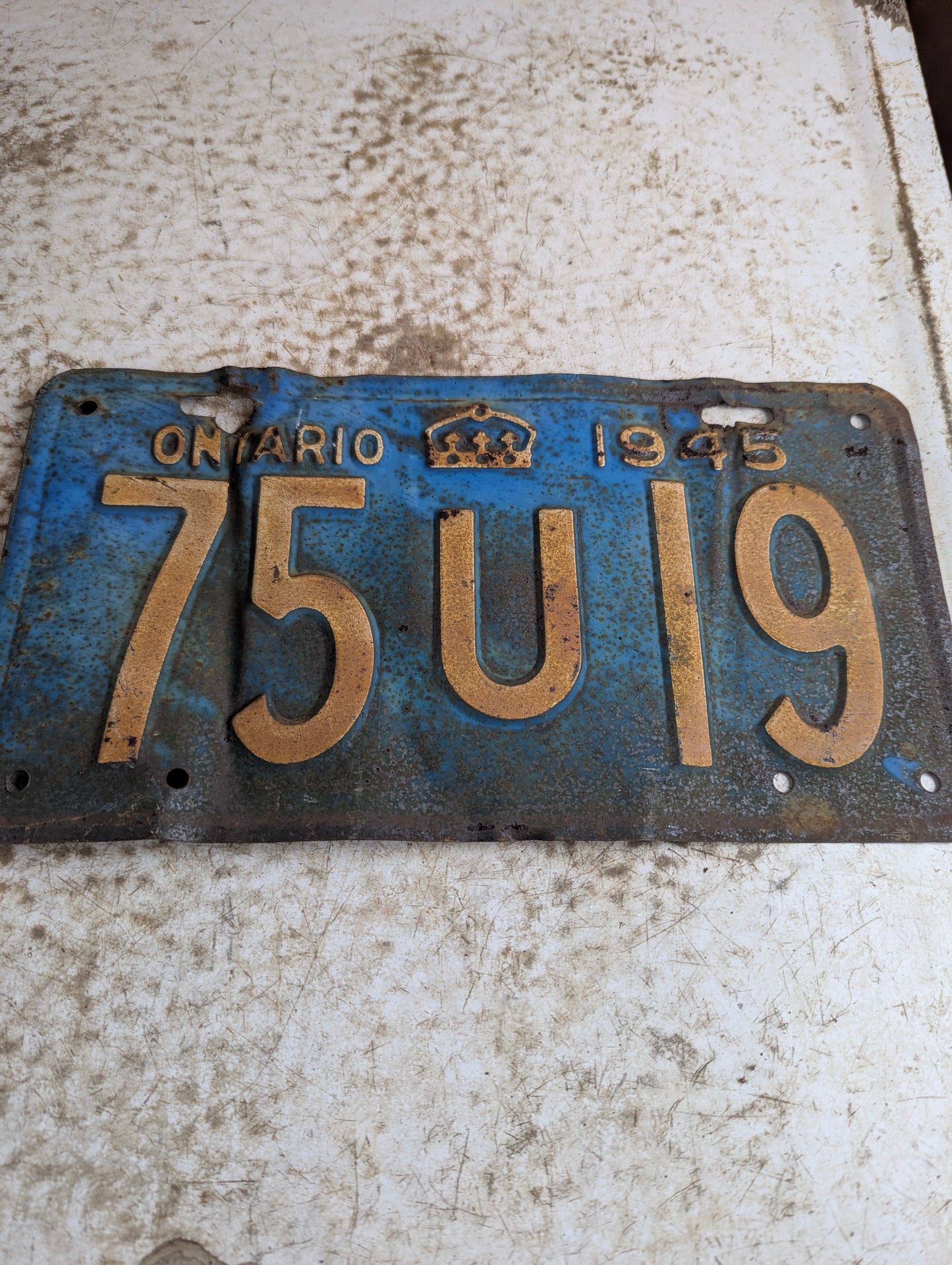 1945 Ontario License Plate with Original Paint