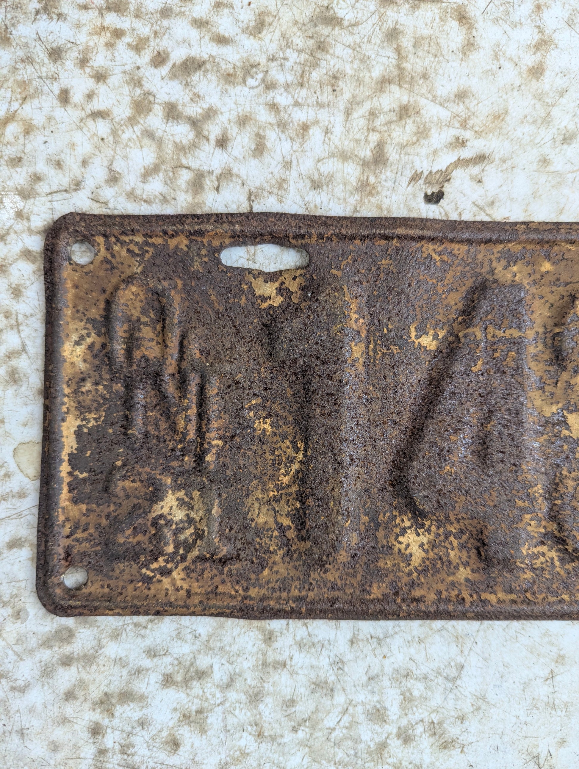 1921 Ontario License Plate