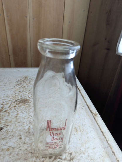Vintage Pleasant View Dairy Pembroke ACL Pint Milk Bottle