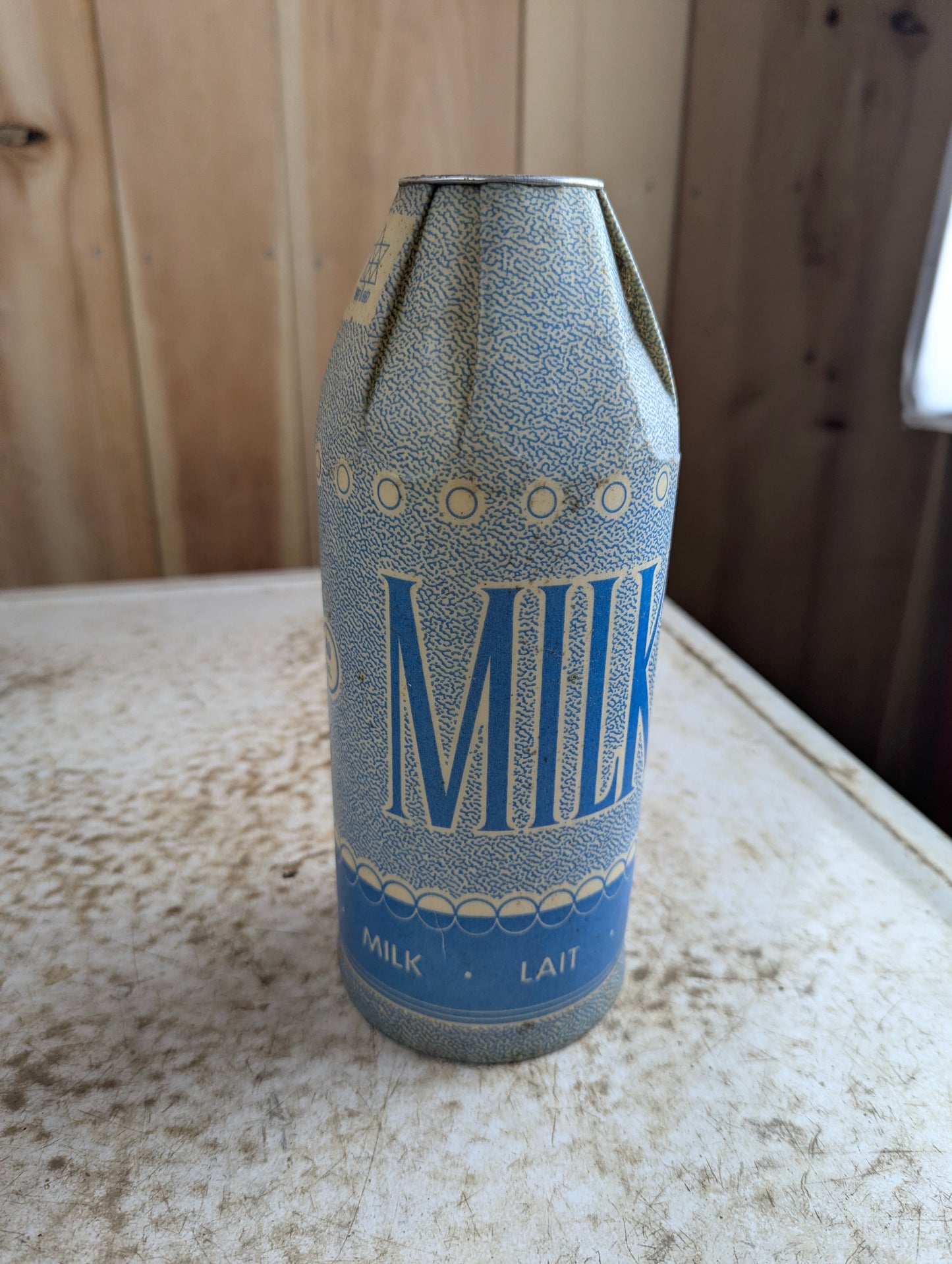 1967 Canadian Centennial 40oz Milk Carton with Milk Cap