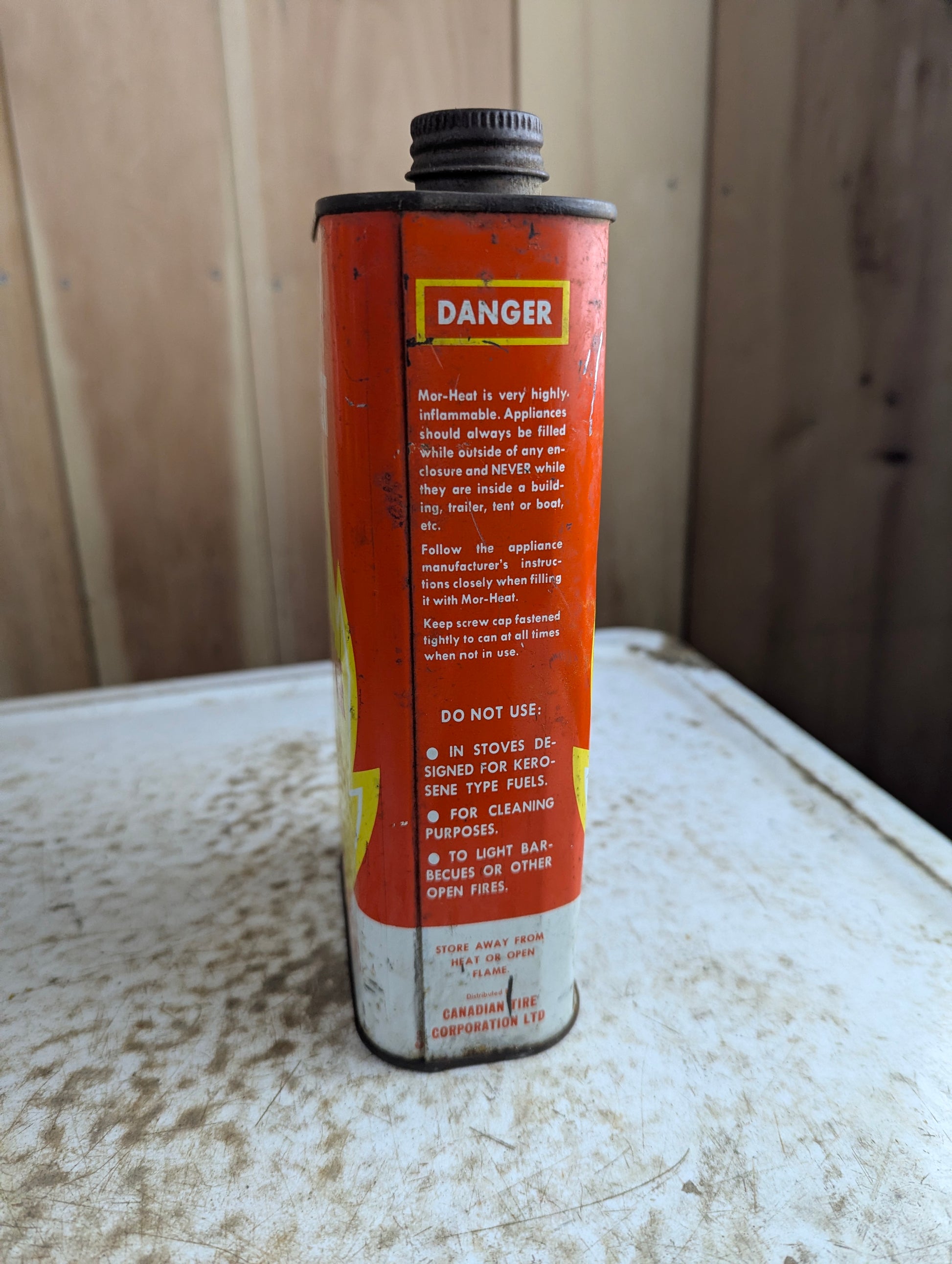 Vintage Canadian Tire MorHeat Fuel Pint Tin