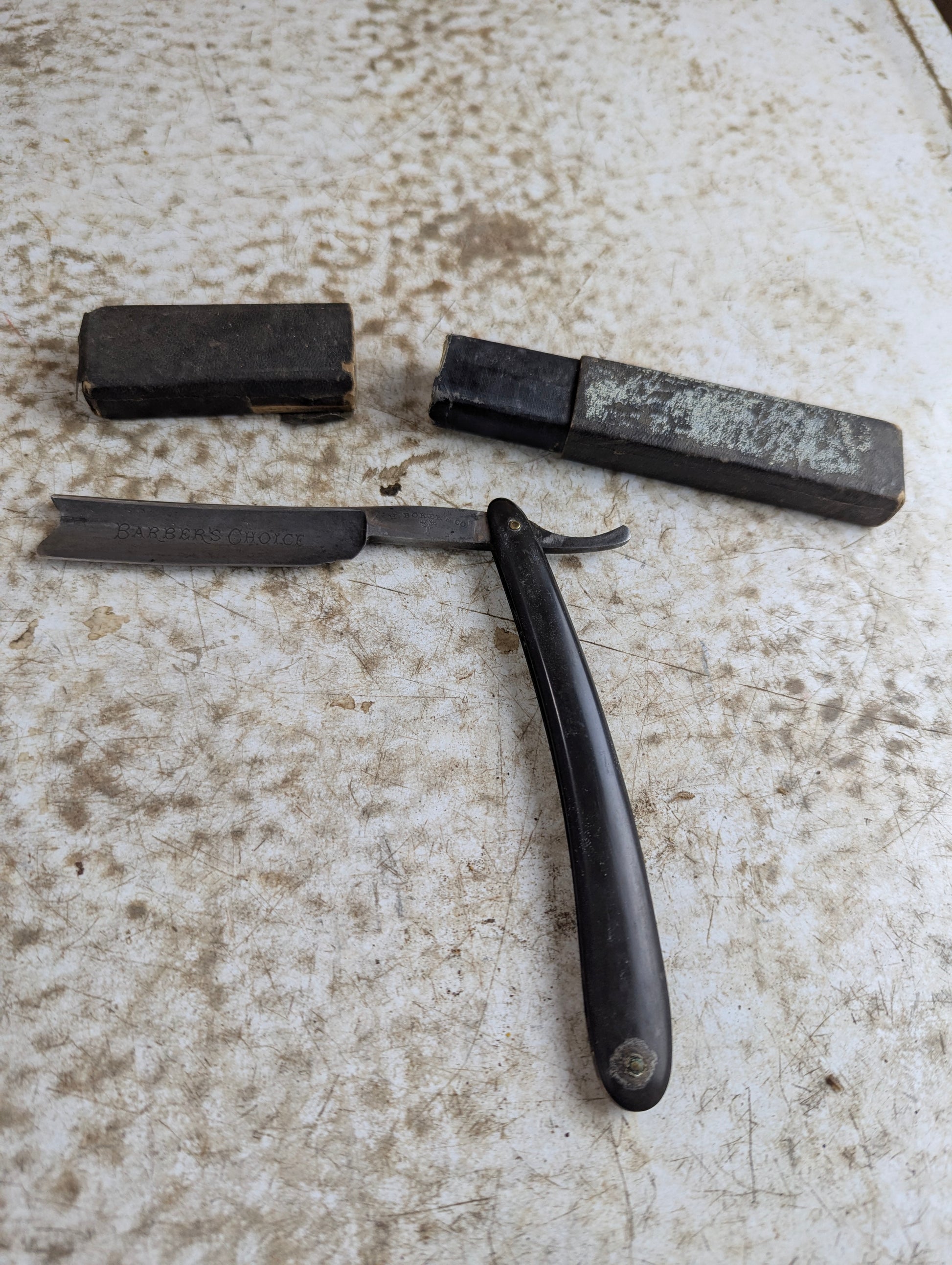 Antique H. Boker & Co Barber's Choise Straight Razor with Black Handle - Chipped