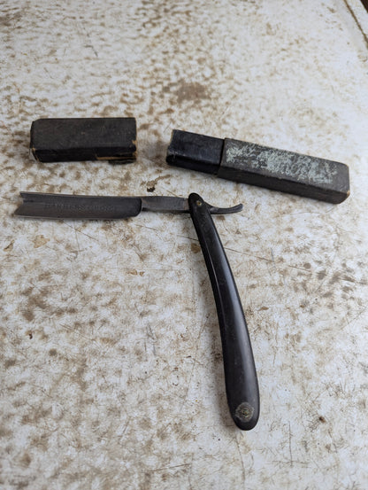 Antique H. Boker & Co Barber's Choise Straight Razor with Black Handle - Chipped