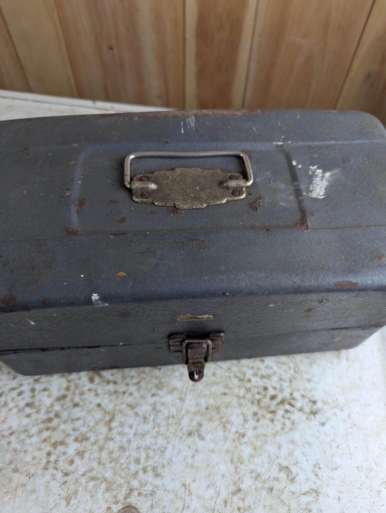 Vintage 14.5" x 7" x 6" Metal Tackle Box