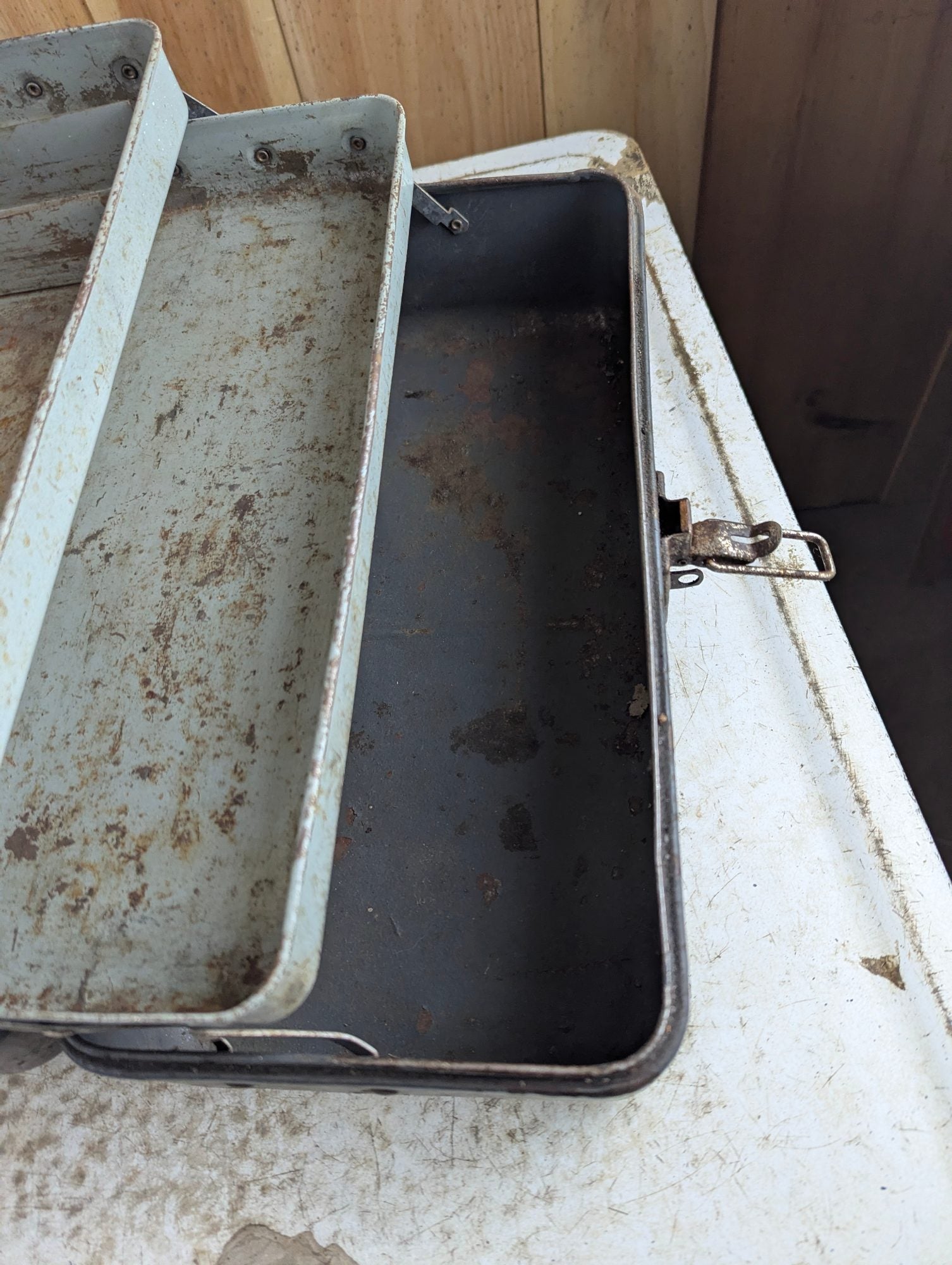 Vintage 14.5" x 7" x 6" Metal Tackle Box