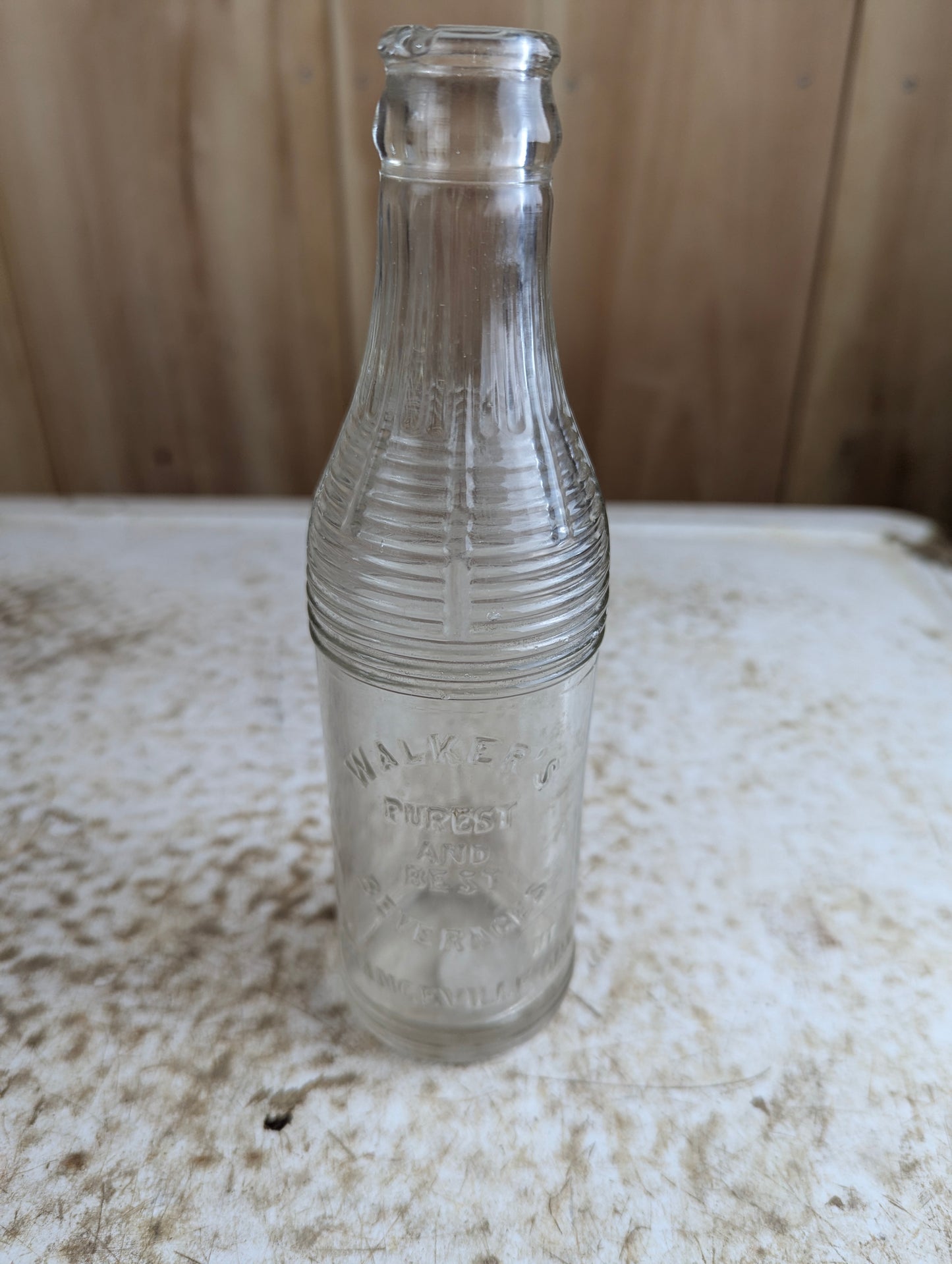 Vintage Walker's Beverages Orangeville 'Purest and Best' 6.5oz Soda Bottle