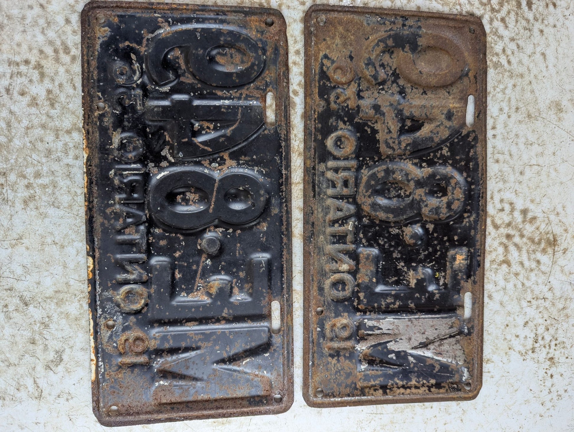 Matching Pair of 1936 Ontario Passenger Vehicle License Plates