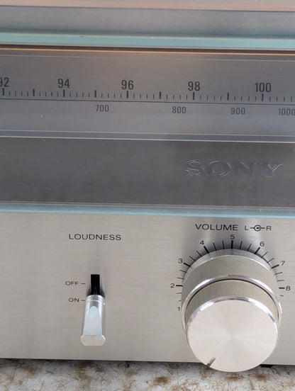 Sony STR-212A AM/FM Stereo Receiver - Working