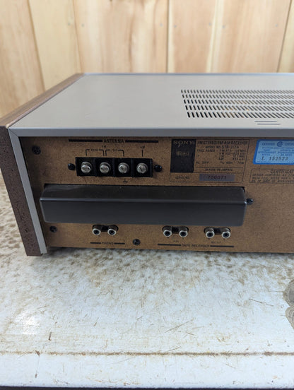 Sony STR-212A AM/FM Stereo Receiver - Working